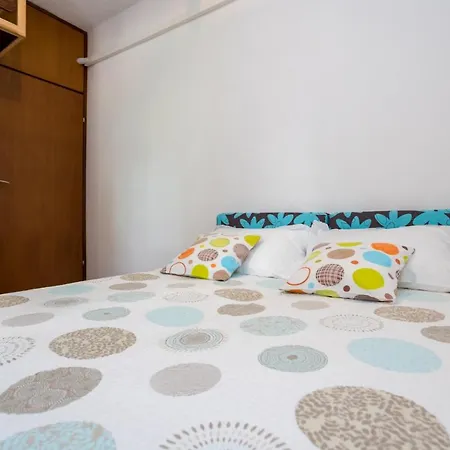 Jakovac By El-pi Tours * Njivice