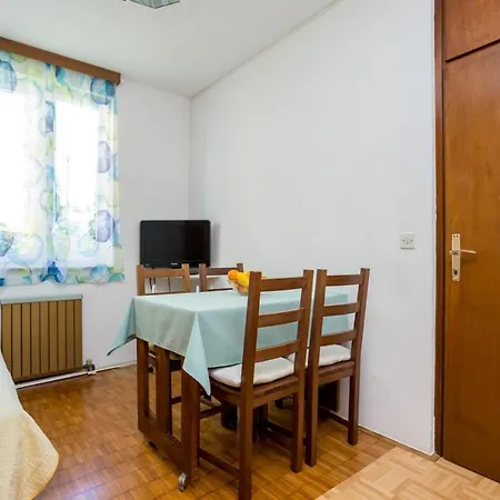 Jakovac By El-pi Tours *