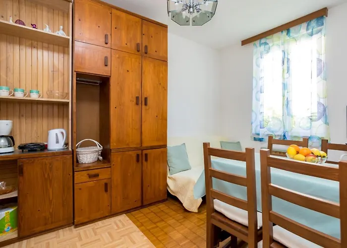 Apartament Jakovac By El-pi Tours *