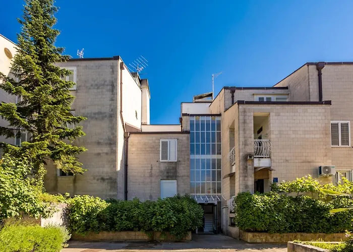 Jakovac By El-pi Tours