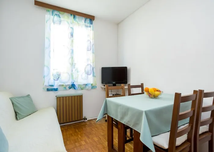 Jakovac By El-pi Tours Daire *